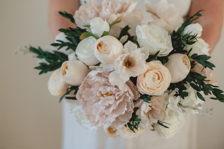 Isabelle Collection Boutonniere & Corsage Rental