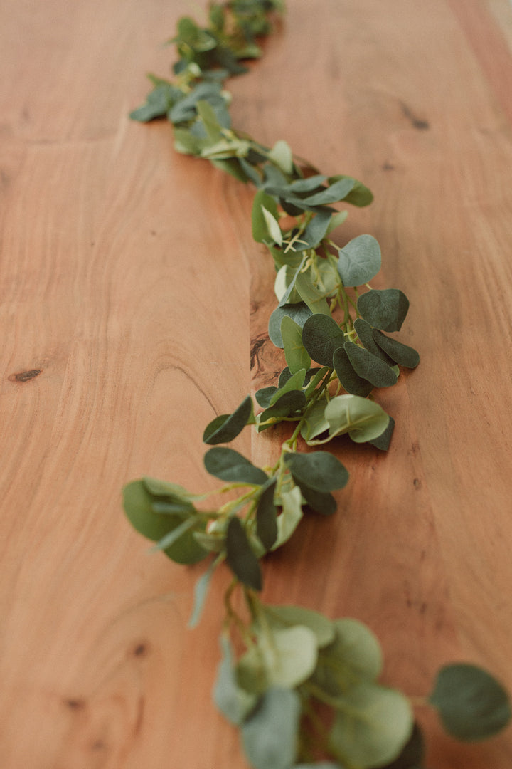 Standard Eucalyptus Garland (artificial)