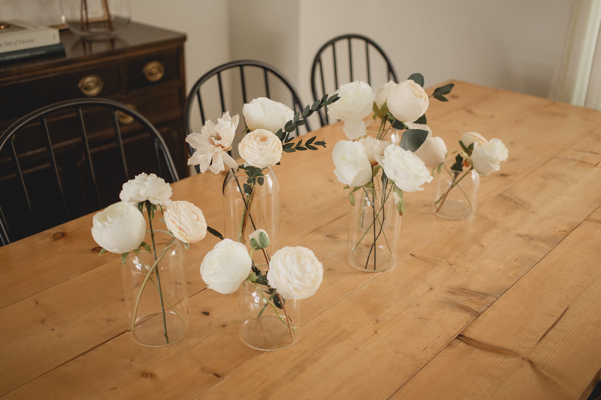 Mixed Vase Centrepiece Rental
