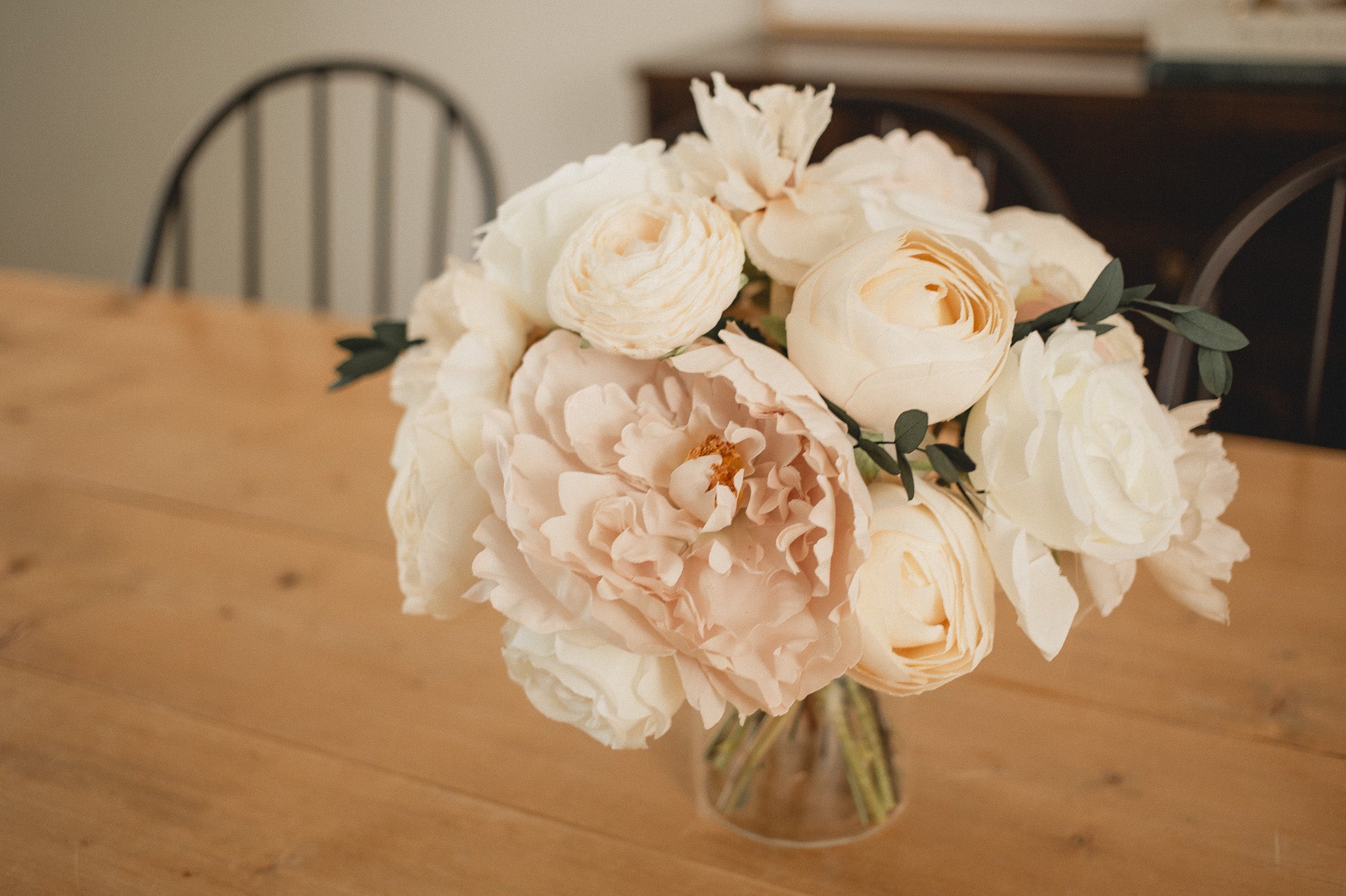 Globe Vase Arrangement Rental