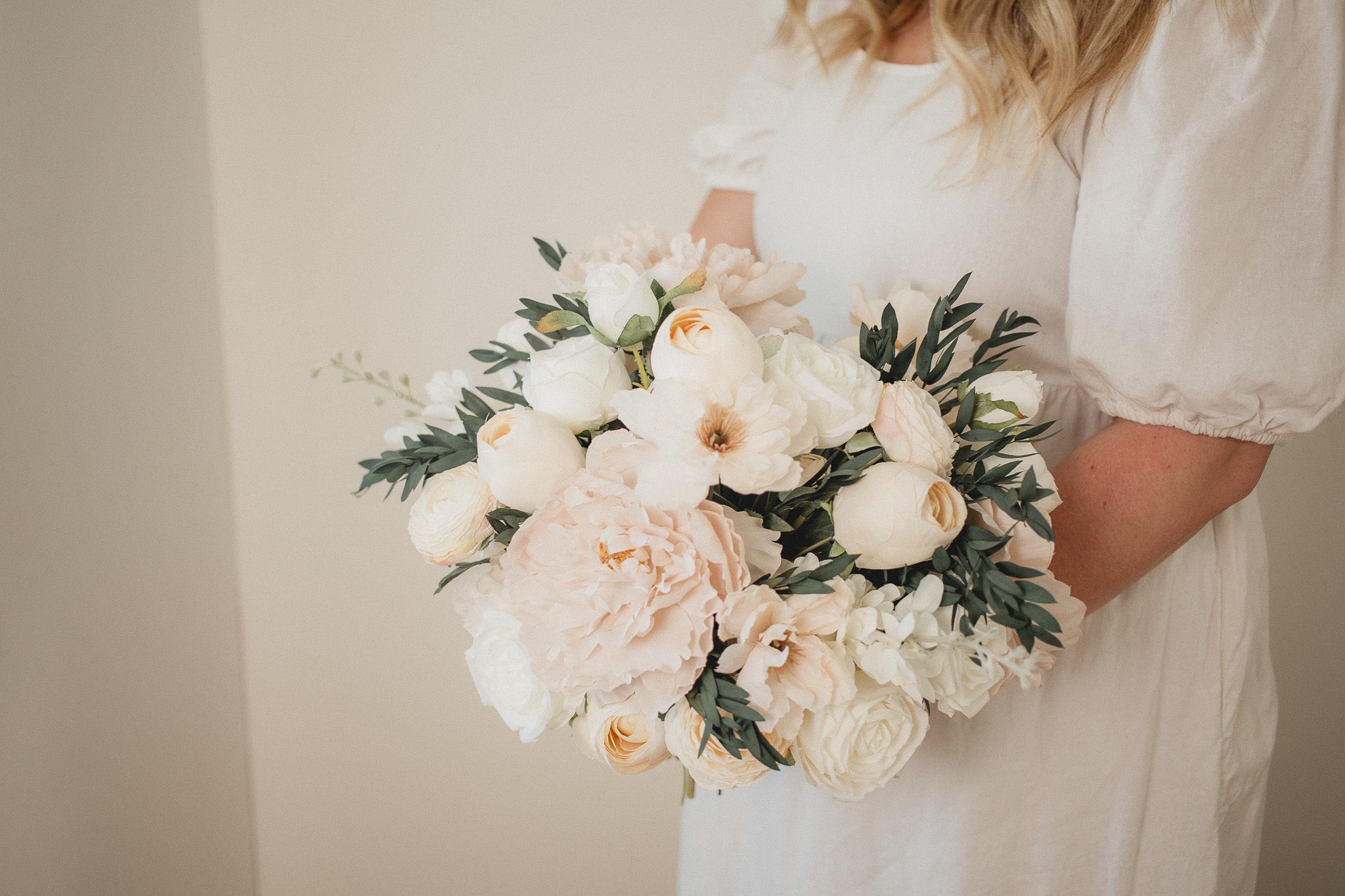 Isabelle Collection Bridal Bouquet Rental