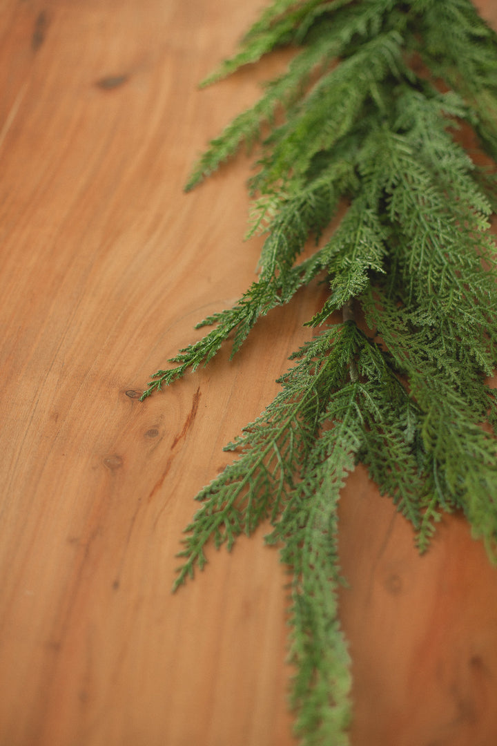 Canadian Cedar Pine Garland