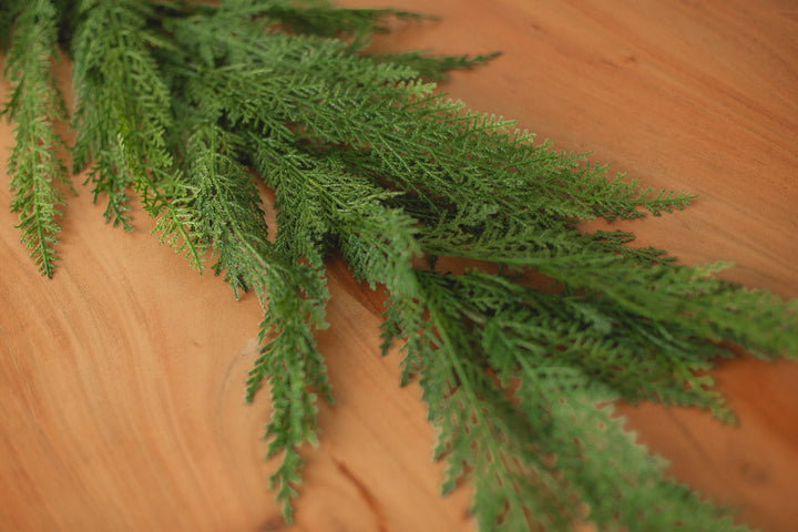 Canadian Cedar Pine Garland